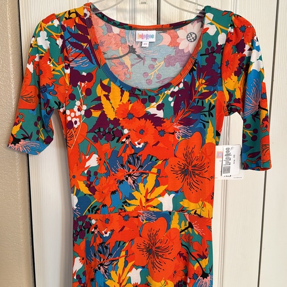 🦋Host Pick🦋 NWT Lularoe Ana XS multi floral - Picture 2 of 6